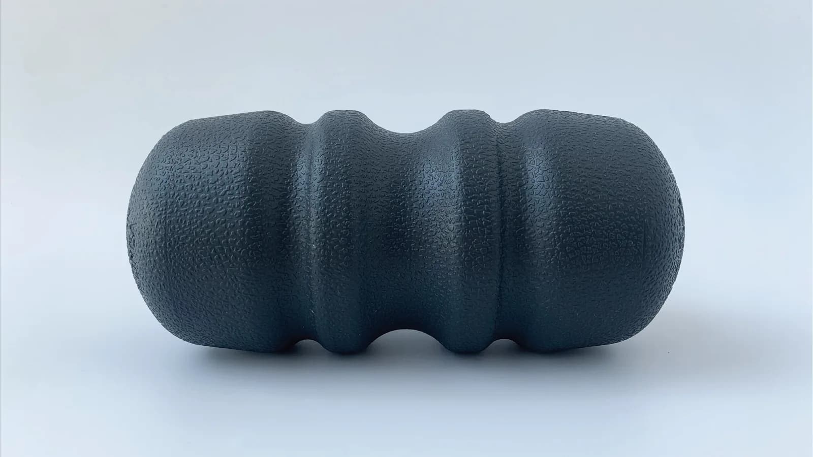 DeepRoller PU90, dark gray, showing the ridged center